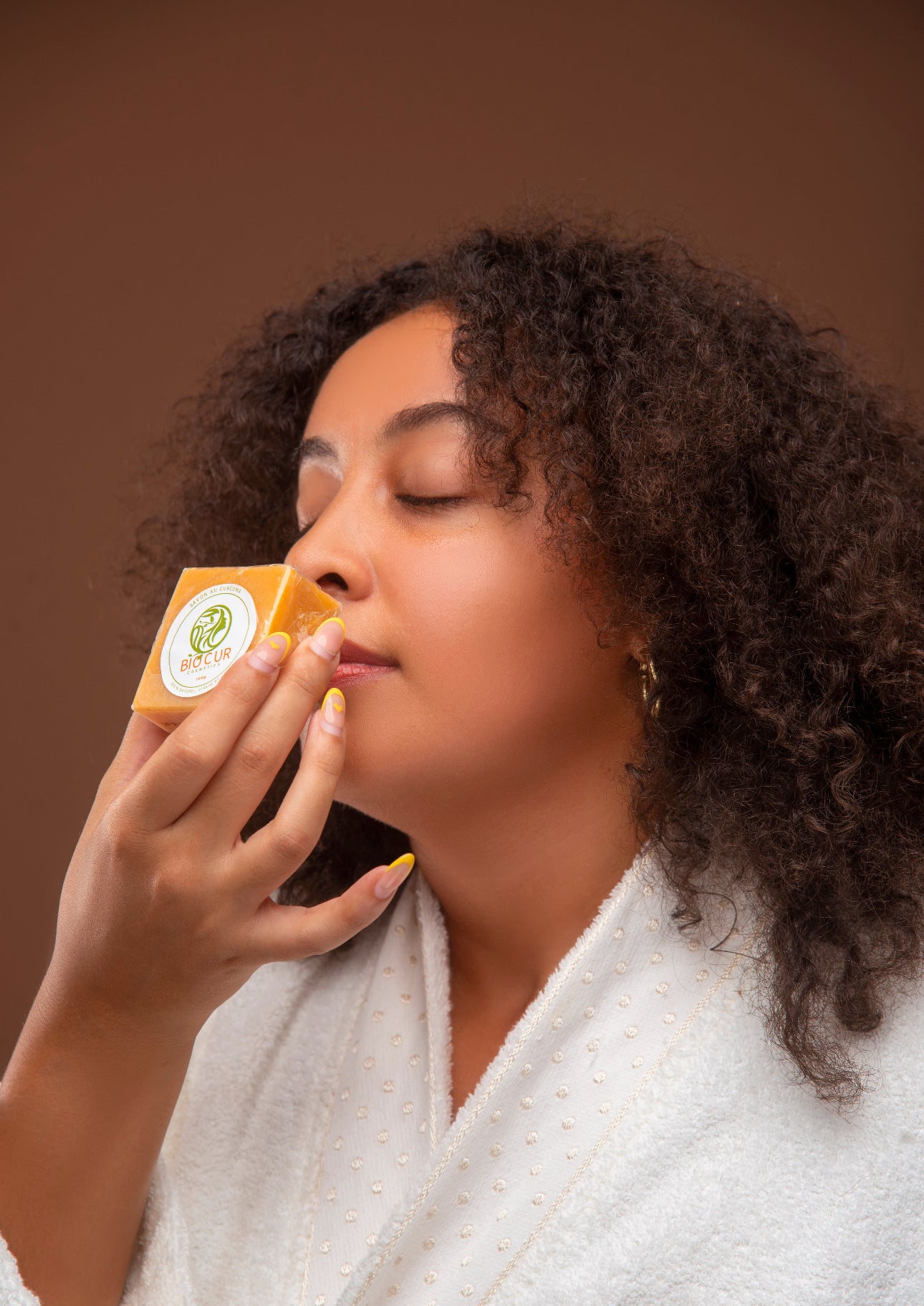 Savon au curcuma
